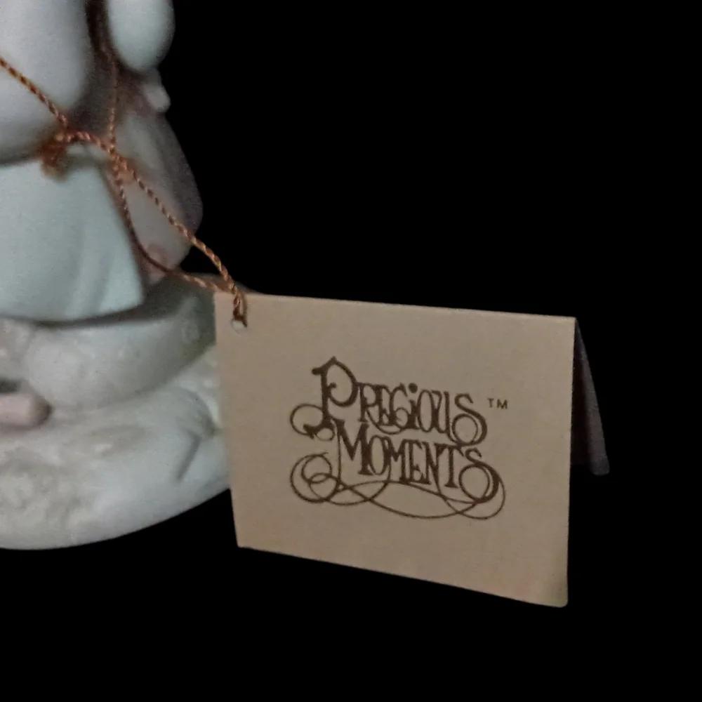 Vintage‎ Precious Moments Figure Calendar Girls May Enesco Girl Holding Flower